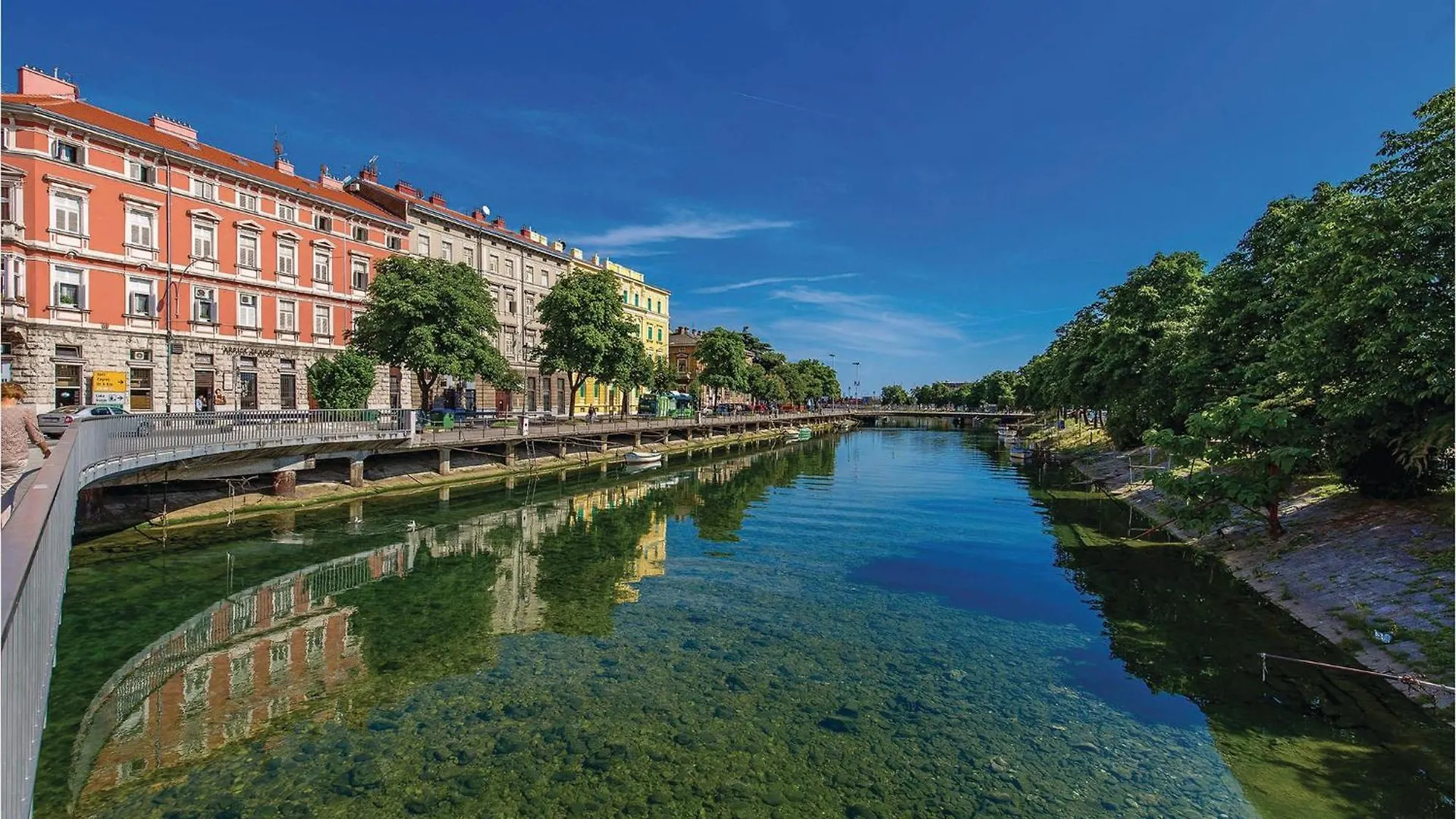 Awesome Apartment In Cavle With Wifi 0*,
